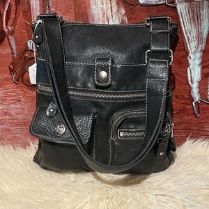 Roots Venetian leather bag